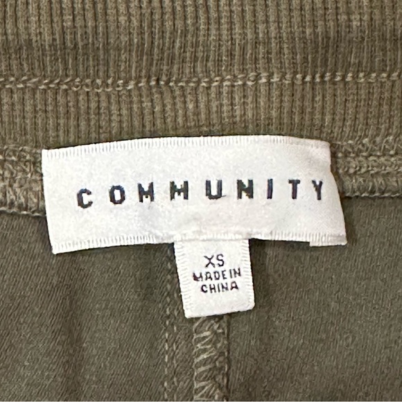 Aritzia Olive Green Jogging Pants XS - Picture 8 of 9